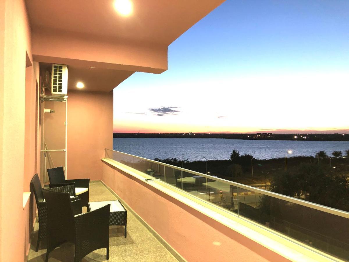 Lotus Northsea Apartment Mamaia Dış mekan fotoğraf
