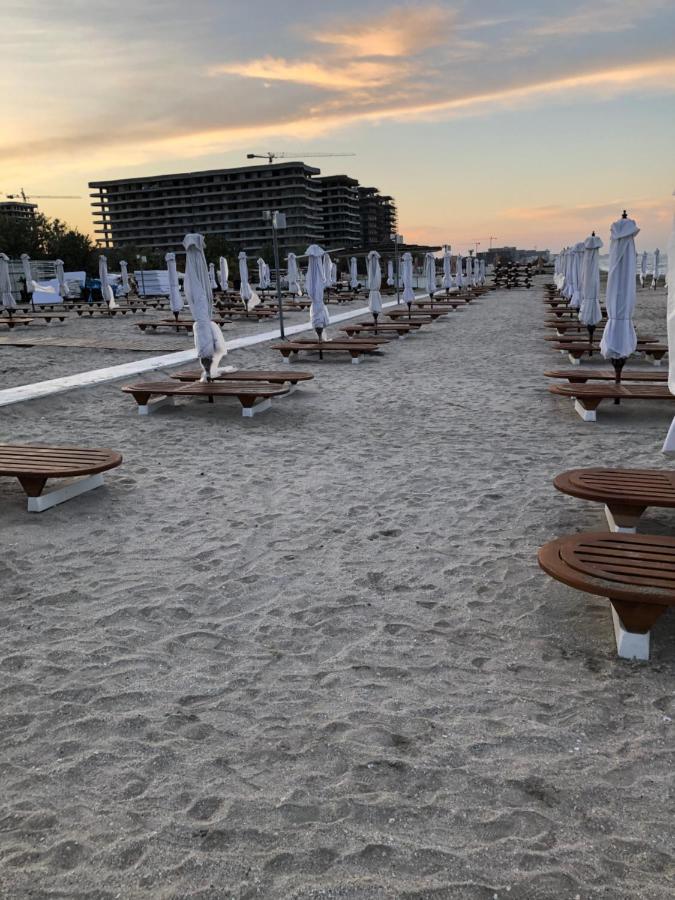 Lotus Northsea Apartment Mamaia Dış mekan fotoğraf