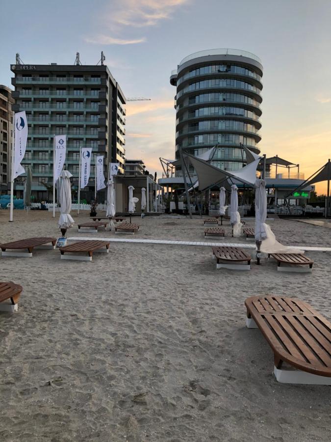 Lotus Northsea Apartment Mamaia Dış mekan fotoğraf